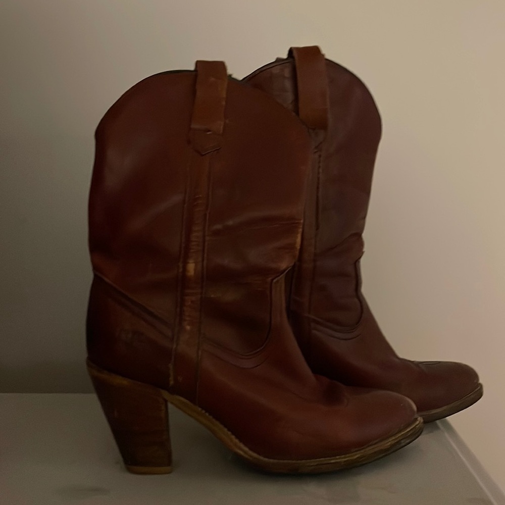 Womans Frye Western Boots